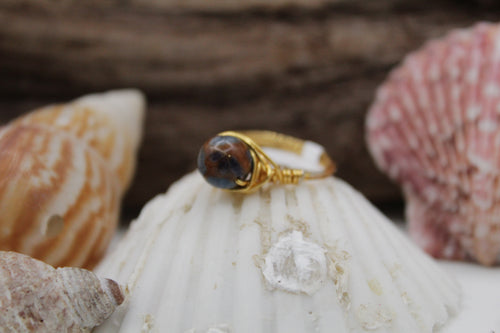 Garnet crystal ring