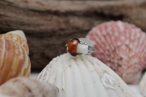 Brown mushroom ring
