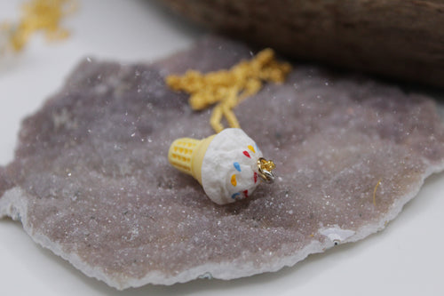 Ice cream necklace
